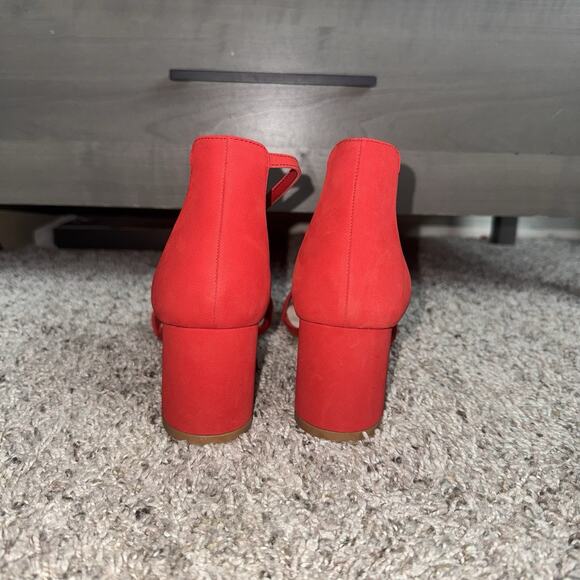 NEW ALDO Red Suede Block Heels Ankle Strap Open Toe Size 9 2.5” Heel - Picture 5 of 11